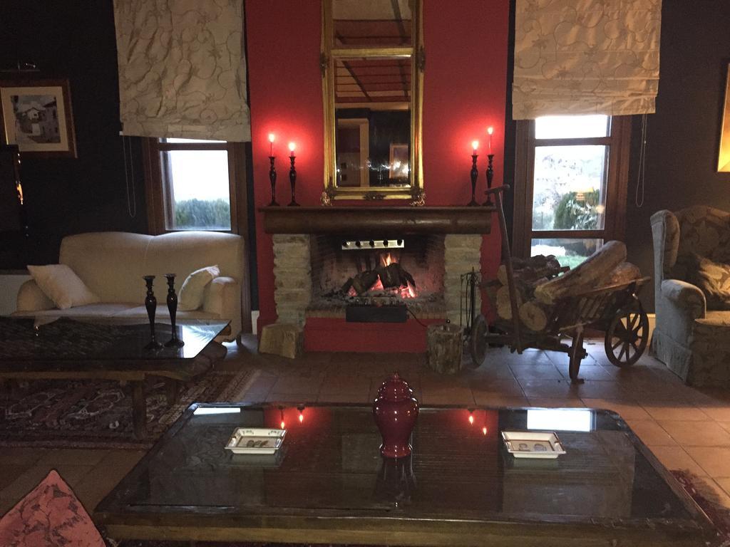 Rocabella Hellinikon Country Hotel מראה חיצוני תמונה