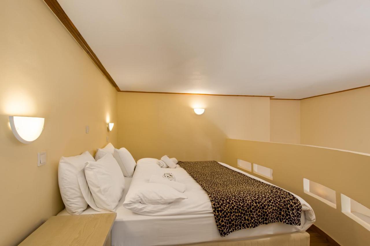 Rocabella Hellinikon Country Hotel מראה חיצוני תמונה