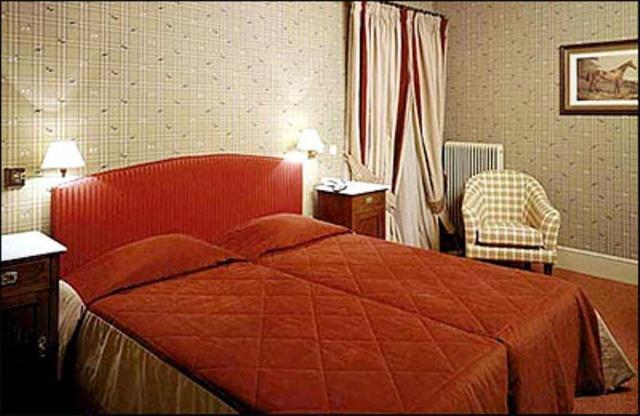 Rocabella Hellinikon Country Hotel מראה חיצוני תמונה